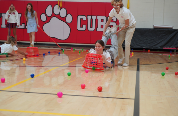 During the first spirit assembly of the year Maddie B ‘25 and Sofia L ‘27 led the white team to victory by collecting 96 plastic balls during the Hungry Hippo game. 
