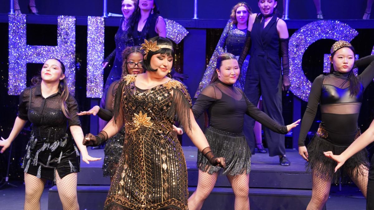 Logann Delgado '28, Araiya Lipscomb '28, G McAlister, Melissa Szeto '28, Sophy Yang '29, and the rest of the Chicago: Teen Edition cast perform a spectacular preview for the Mayfield community of “All That Jazz” 
