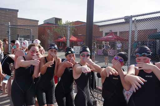 (Left to Right) Abby Longo ‘26, Karina McDevitt ‘26, Ella Montanez ‘26, Etienne Lanchantin ‘26, Madeline Gallanis ‘27, and Harper Link ‘27 doing the ‘scuba’ dance trend! Photo Credit: Kris Vallesteros.